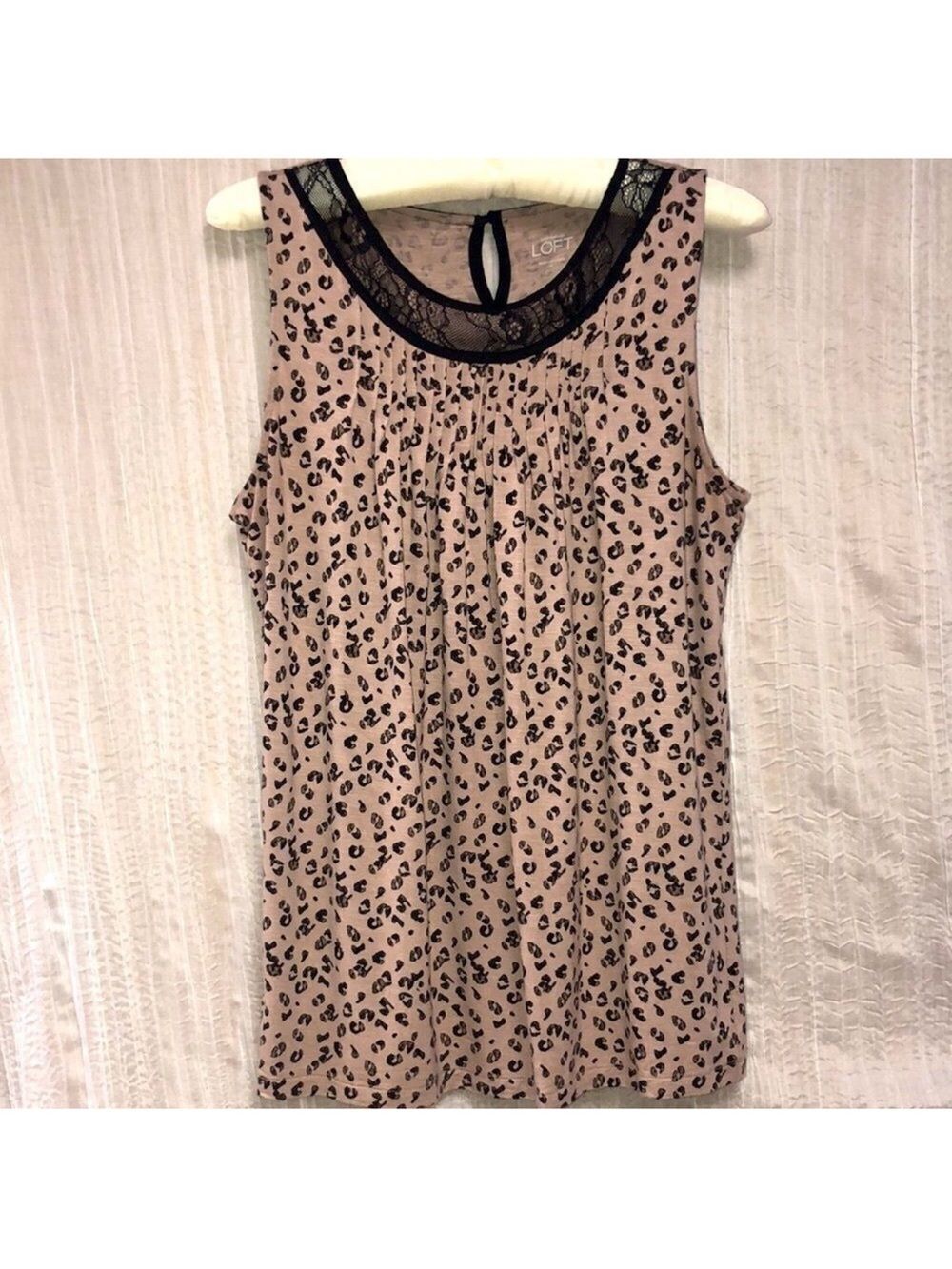 LOFT M Cheetah Print Lace Detail Sleeveless Top